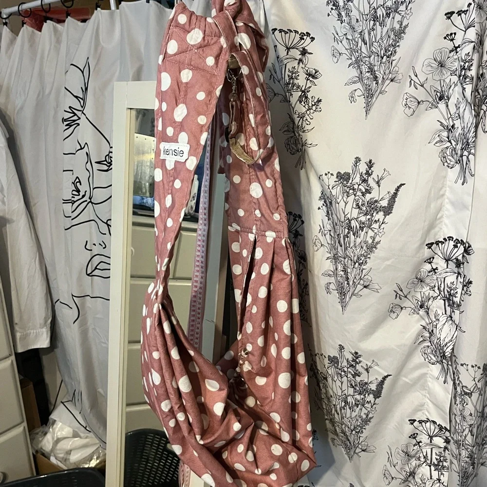 Kensie Blush Polka Dot Dog/Cat Carrier